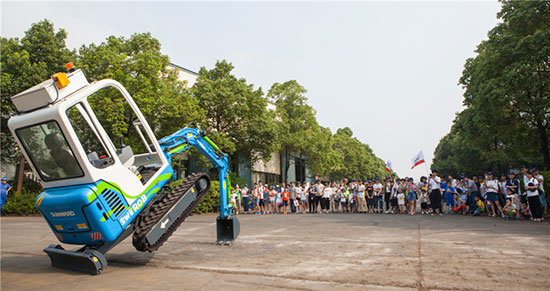 这个夏天，亲子玩转开云kaiyun网页版官网_开云kaiyun（中国）智能“三栖”装备