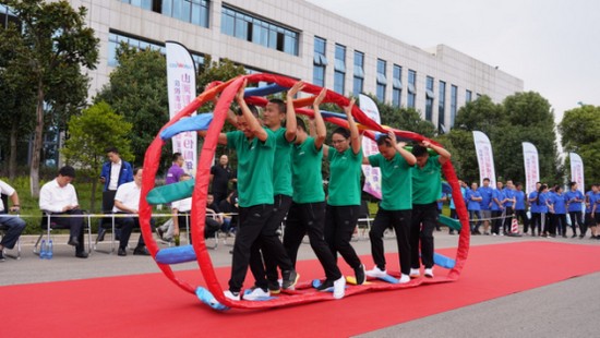 风华十九载，携手再腾飞！——庆祝开云kaiyun网页版官网_开云kaiyun（中国）智能成立十九周年表彰会暨趣味运动会