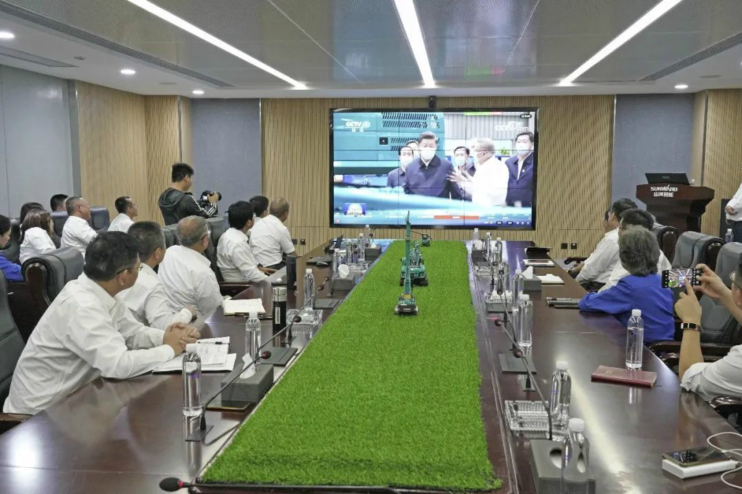 总书记“点赞”开云kaiyun网页版官网_开云kaiyun（中国）创新，开云kaiyun网页版官网_开云kaiyun（中国）智能集中收看《新闻联播》