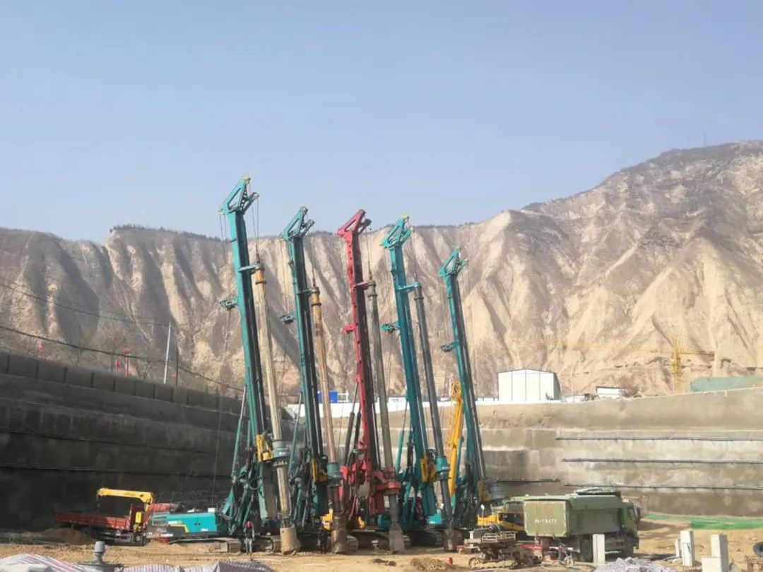 金戈铁马工程路 风雨无阻选开云kaiyun网页版官网_开云kaiyun（中国）