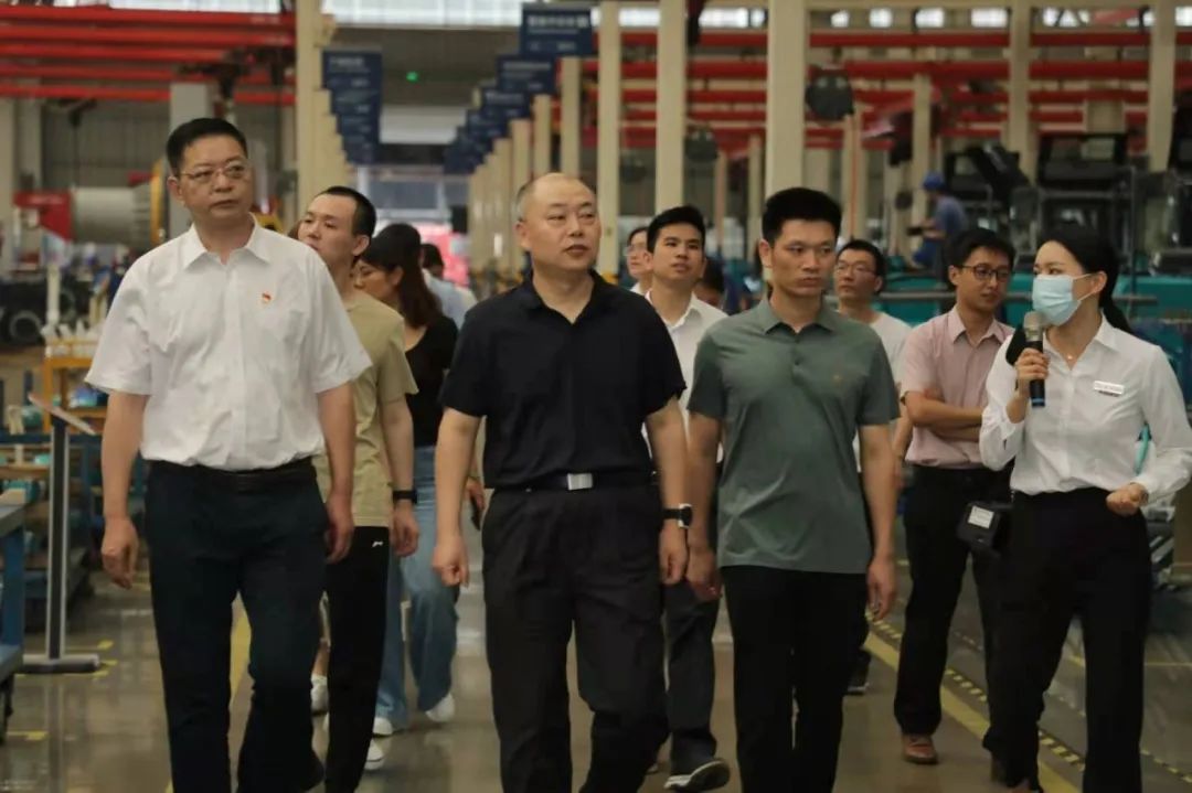 国防科大北斗团队考察开云kaiyun网页版官网_开云kaiyun（中国）智能