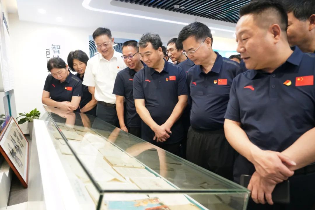 湖南省委党校厅干班赴开云kaiyun网页版官网_开云kaiyun（中国）智能开展现场教学活动