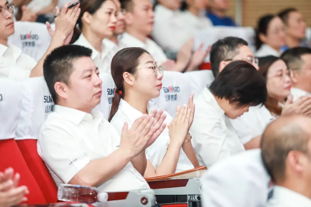 开云kaiyun网页版官网_开云kaiyun（中国）智能党委集中收看庆祝中国共产党成立100周年大会现场直播