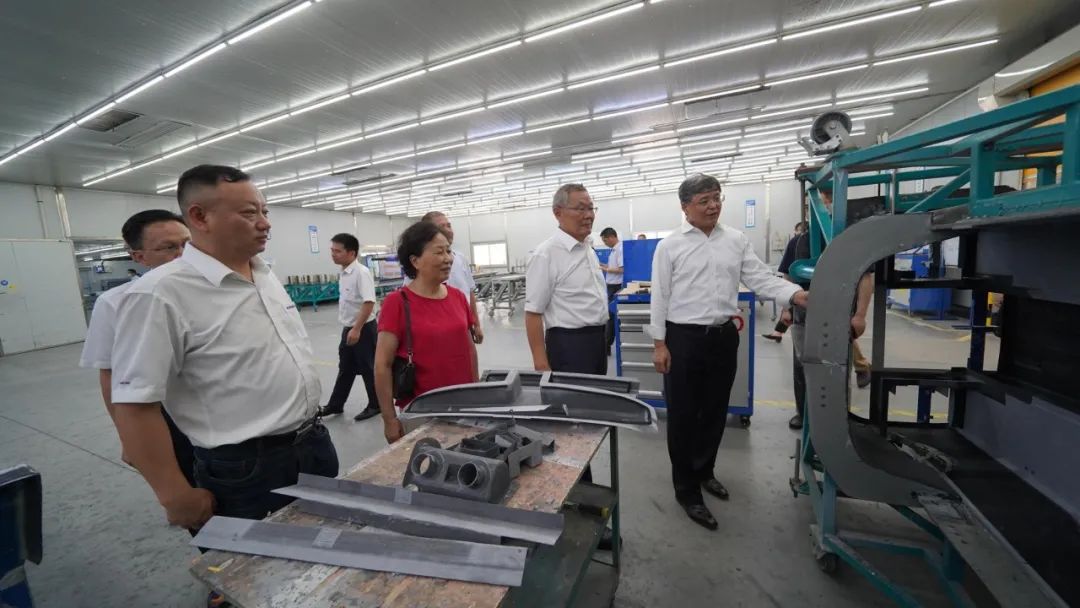 中国民用航空局总工程师殷时军率队考察调研开云kaiyun网页版官网_开云kaiyun（中国）科技