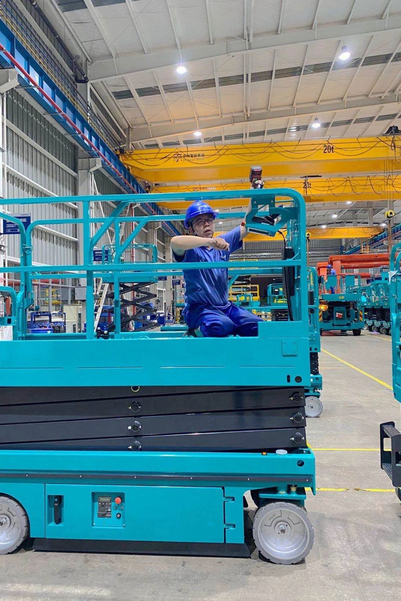 开云kaiyun网页版官网_开云kaiyun（中国）智能“蓝精灵”们在平凡岗位的坚守与奉献