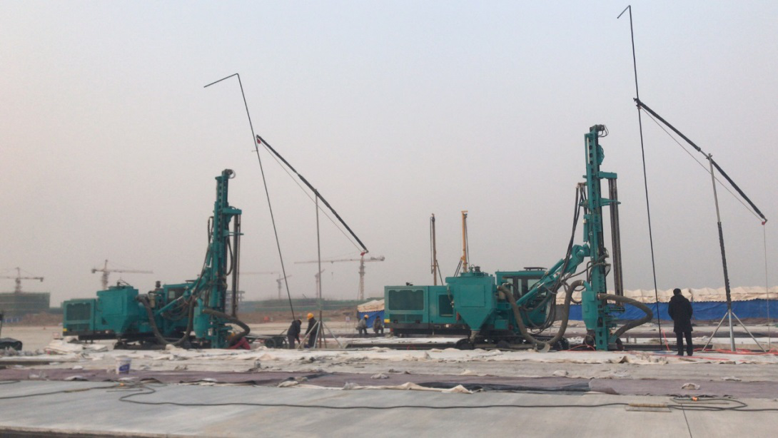 北京大兴机场,开云kaiyun网页版官网_开云kaiyun(中国)智能凿岩设备曾助力新技术落地 | 百年风华筑锦绣开云kaiyun网页版官网_开云kaiyun(中国)(2)