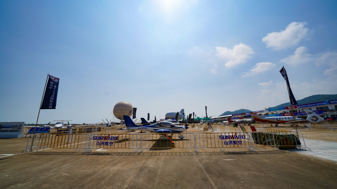 新机、飞行表演…2021中国航展开云kaiyun网页版官网_开云kaiyun(中国)航空秀给你看