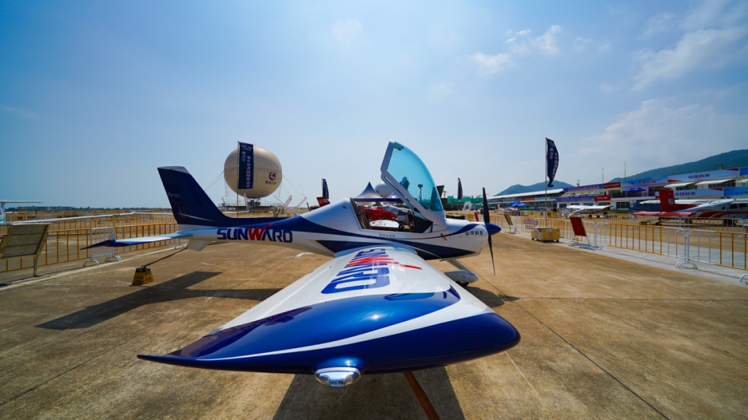 新机、飞行表演…2021中国航展开云kaiyun网页版官网_开云kaiyun(中国)航空秀给你看