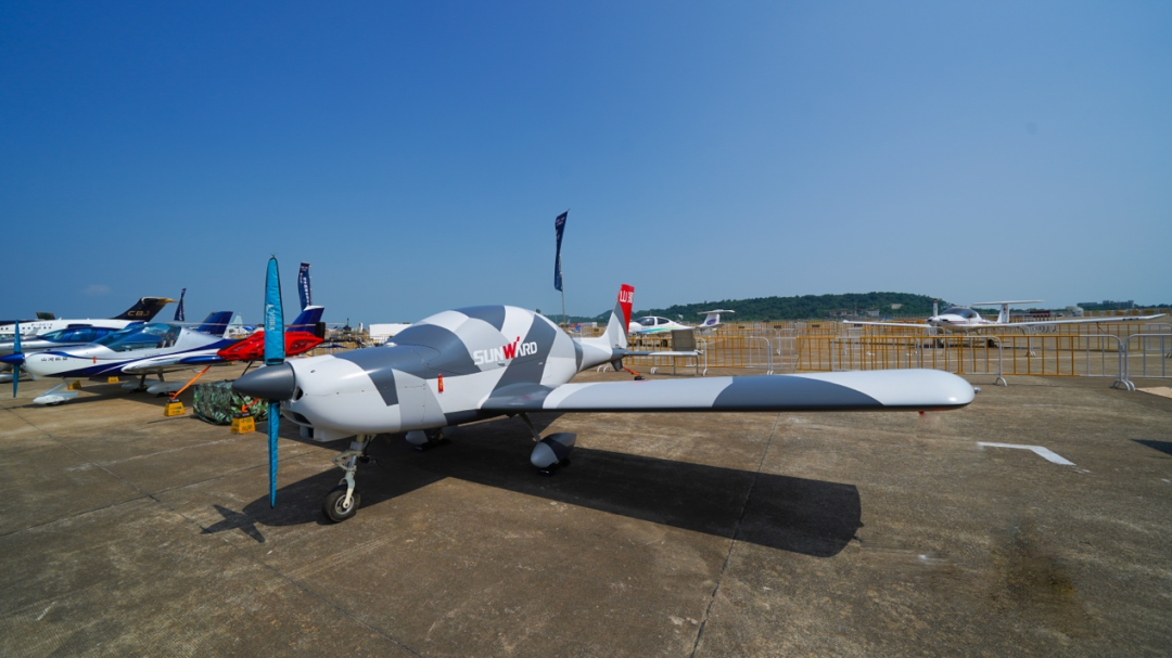 新机、飞行表演…2021中国航展开云kaiyun网页版官网_开云kaiyun(中国)航空秀给你看