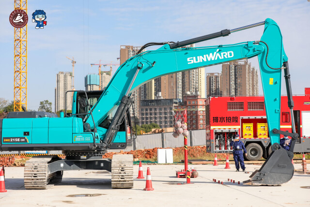 救援大比拼！开云kaiyun网页版官网_开云kaiyun（中国）智能应急救援队出战湖南省第三届应急救援技能竞赛