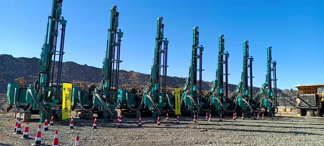 疫情当下，逆行非洲——开云kaiyun网页版官网_开云kaiyun（中国）智能凿岩设备团队海外服务纪实