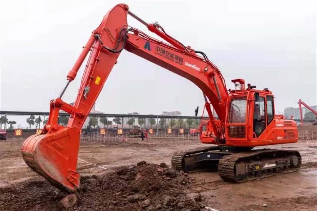 表现亮眼引关注!开云kaiyun网页版官网_开云kaiyun(中国)智能5G远程遥控挖掘机现身湖北省自然灾害工程应急救援基地