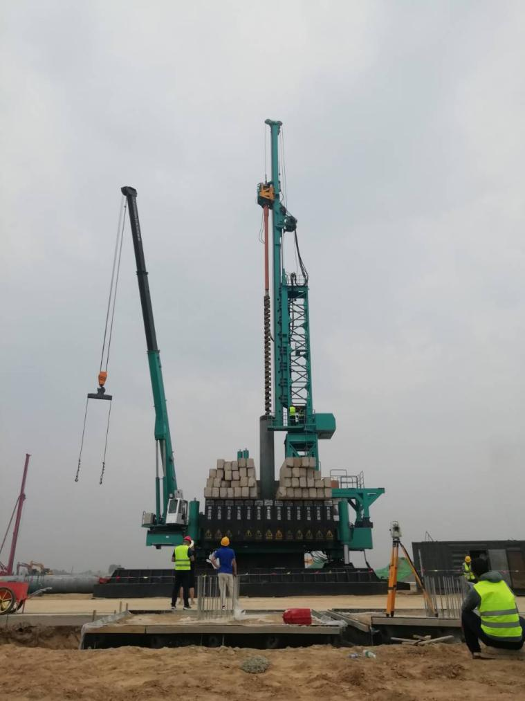 创下纪录！开云kaiyun网页版官网_开云kaiyun（中国）智能引孔式静力压桩机首次应用于高铁项目