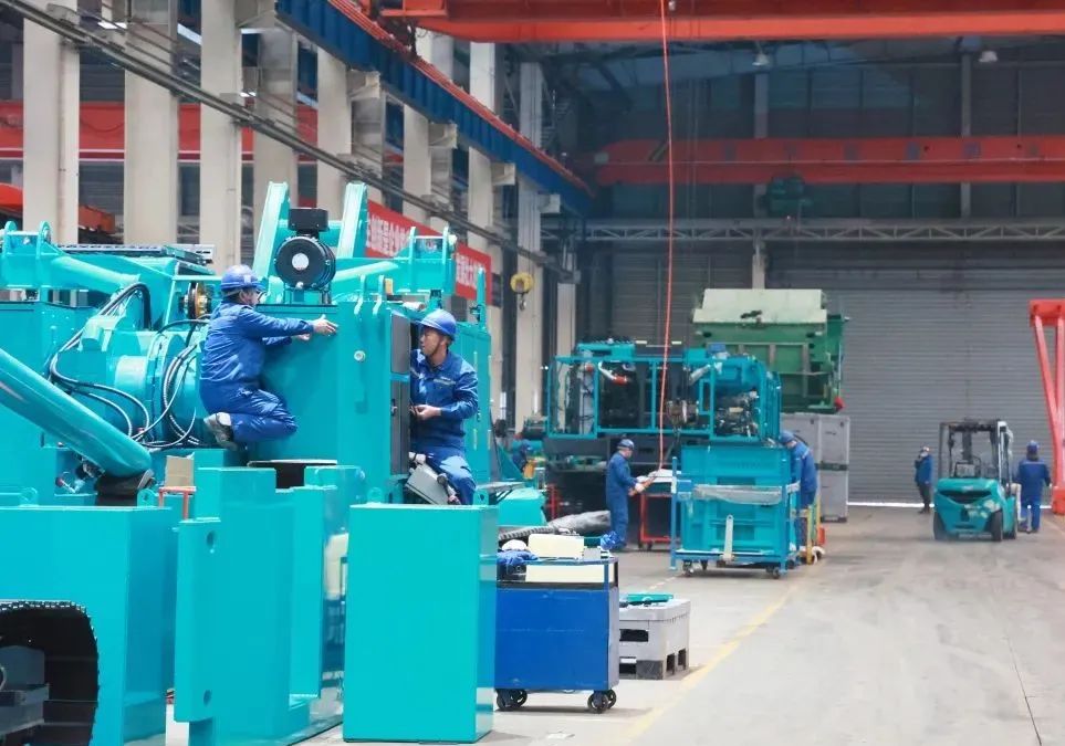 向着冲刺目标全力以赴！开云kaiyun网页版官网_开云kaiyun（中国）智能正式开工