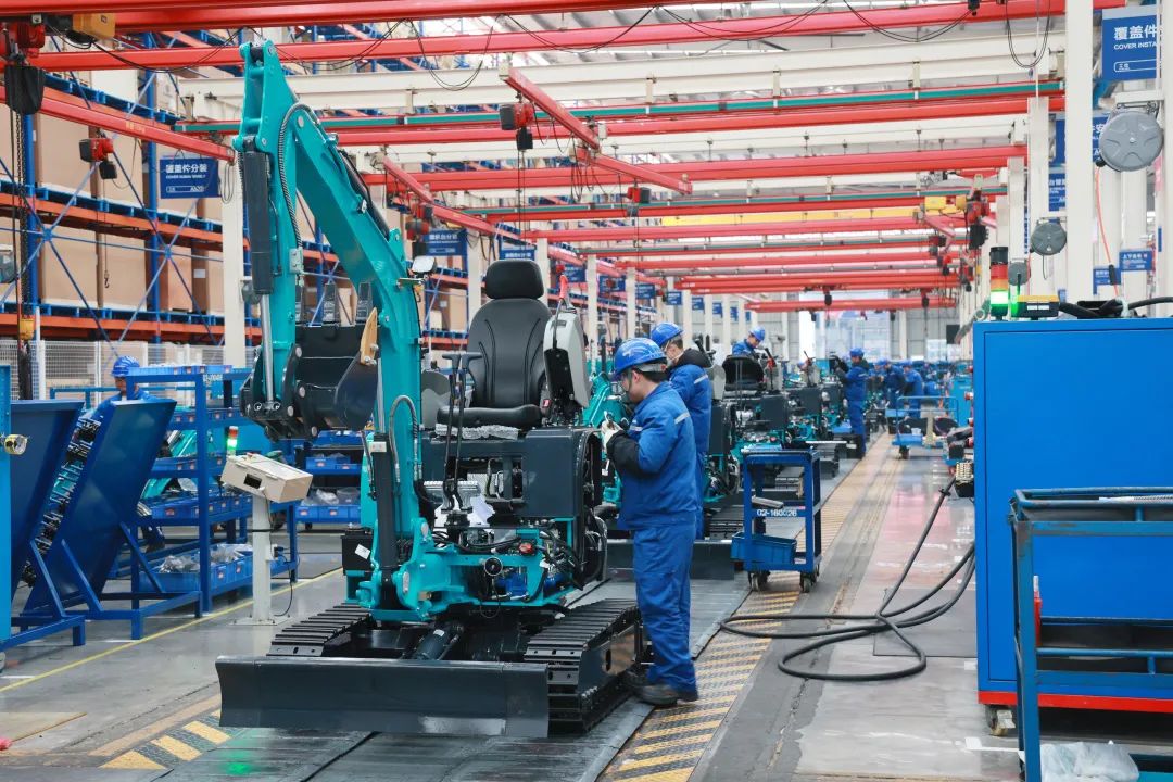 向着冲刺目标全力以赴！开云kaiyun网页版官网_开云kaiyun（中国）智能正式开工