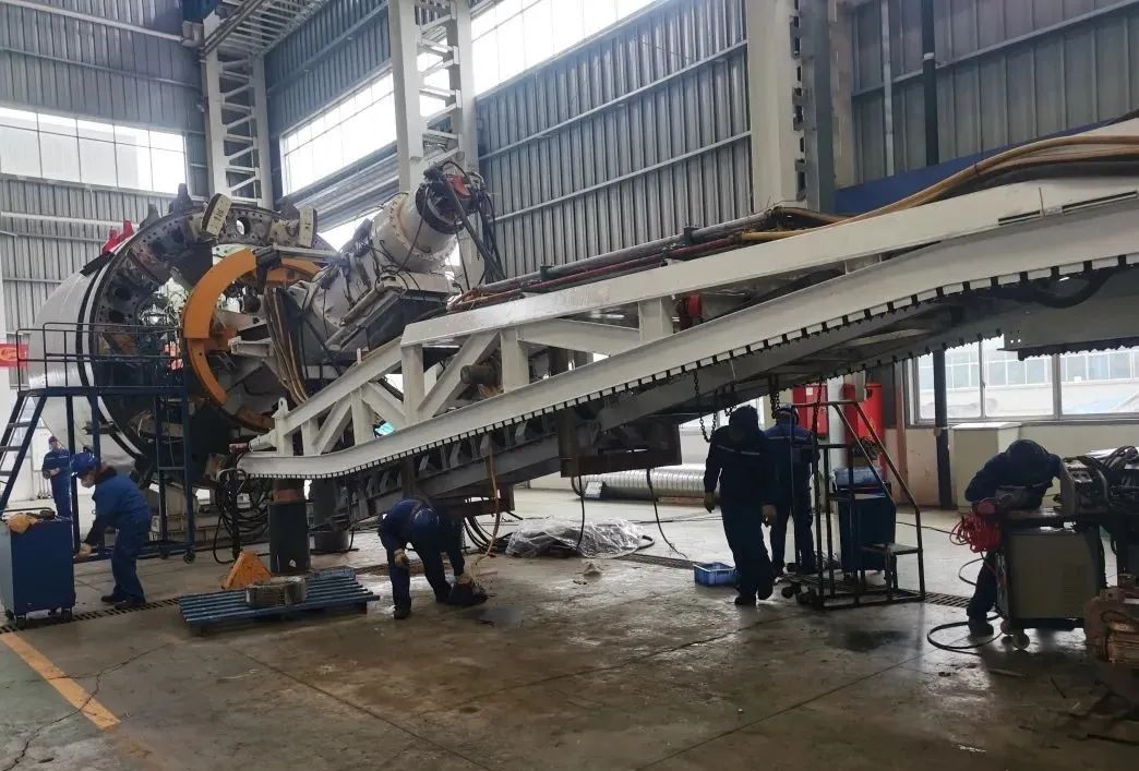 直击生产一线！中铁开云kaiyun网页版官网_开云kaiyun（中国）复工复产忙