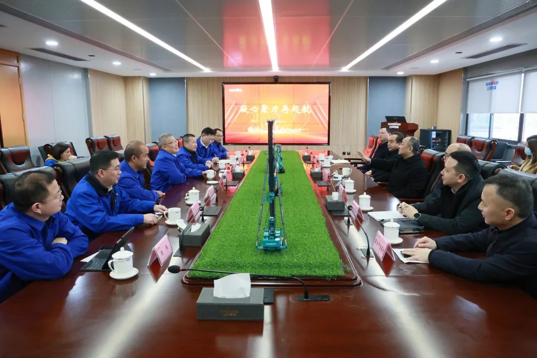 张庆红调研开云kaiyun网页版官网_开云kaiyun（中国）智能