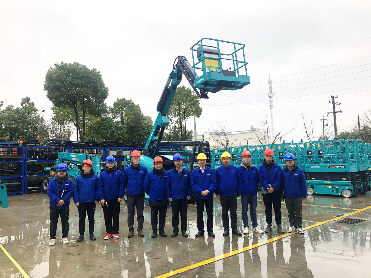 勇闯蓝海！开云kaiyun网页版官网_开云kaiyun（中国）智能两款臂式高空作业平台正式“出道”