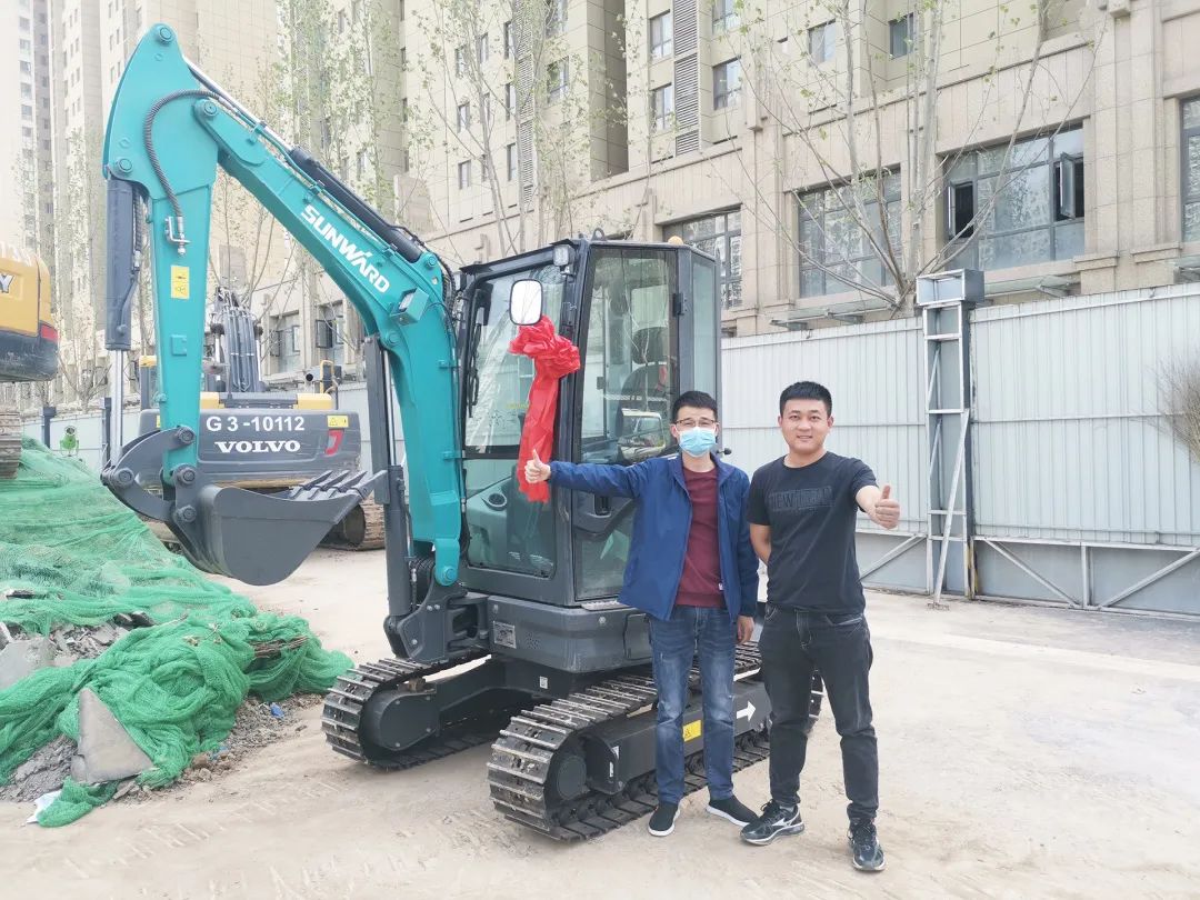 冲、冲、冲！带您感受开云kaiyun网页版官网_开云kaiyun（中国）智能挖掘机火热交机时刻