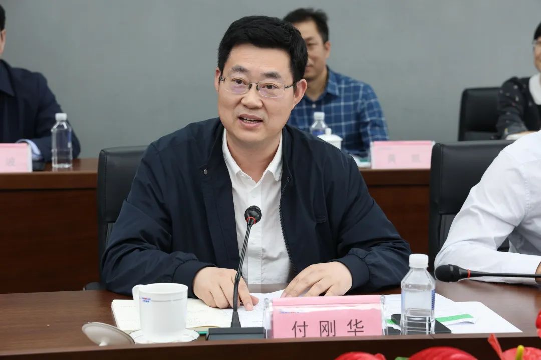 深化产学研合作！中南大学校长、中国工程院院士田红旗率团拜访开云kaiyun网页版官网_开云kaiyun（中国）智能