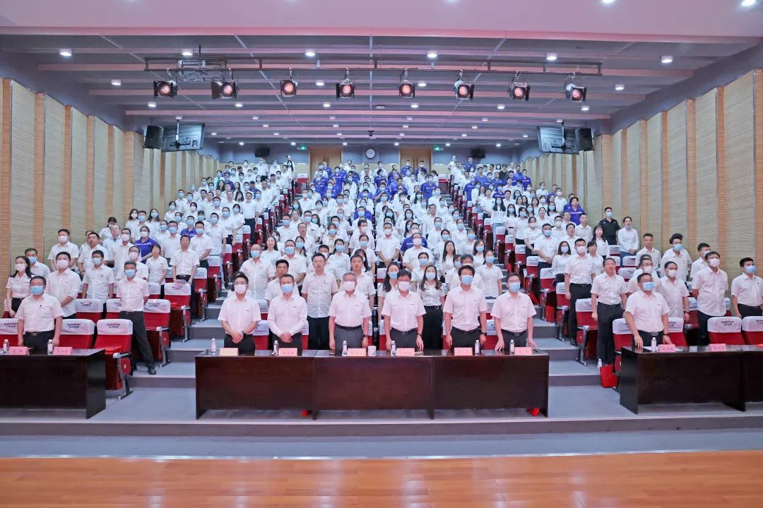为建功建企建家一体化贡献更大力量！开云kaiyun网页版官网_开云kaiyun（中国）智能第五届五次“双代会”成功召开