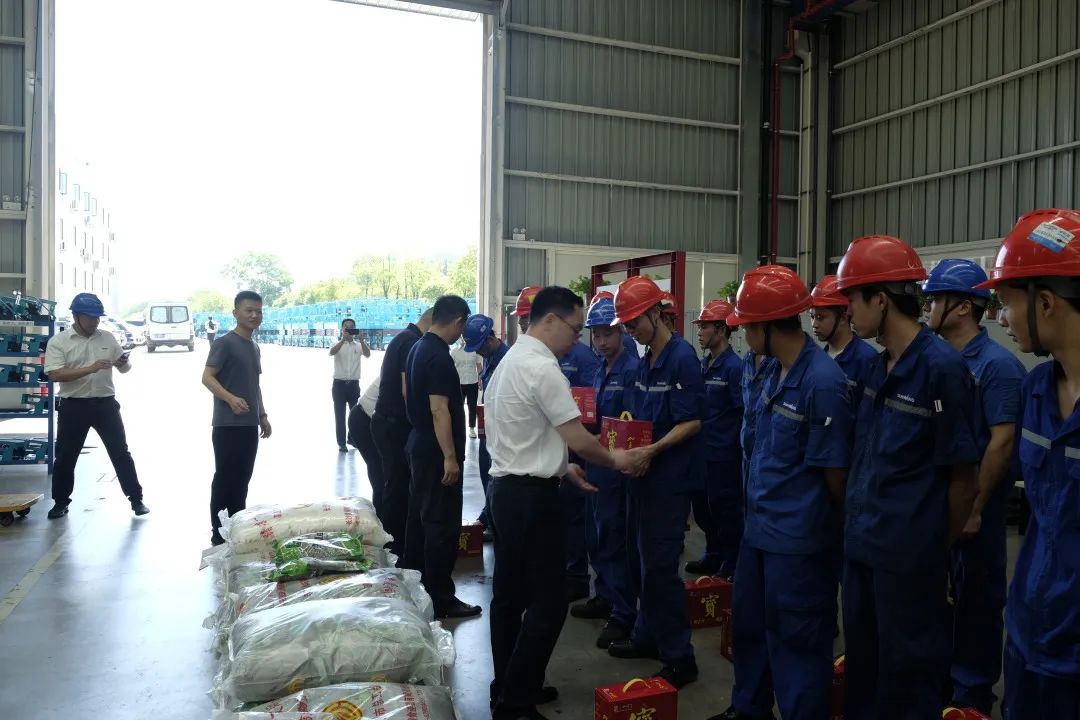 长沙市总工会慰问开云kaiyun网页版官网_开云kaiyun（中国）智能一线员工