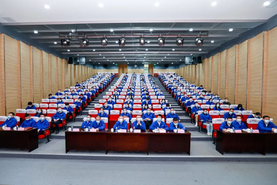振奋人心！开云kaiyun网页版官网_开云kaiyun（中国）智能党员干部集中收看党的二十大开幕会盛况