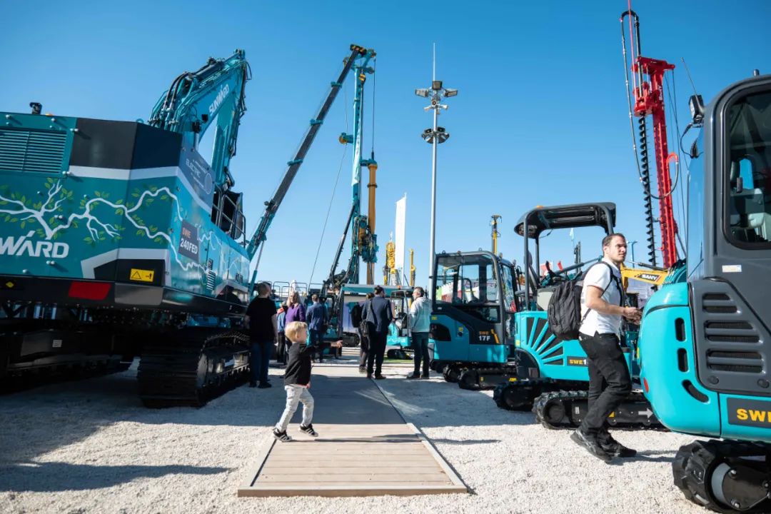 Bauma 2022 | 一组火热现场图带您重温开云kaiyun网页版官网_开云kaiyun（中国）智能德国宝马展之旅
