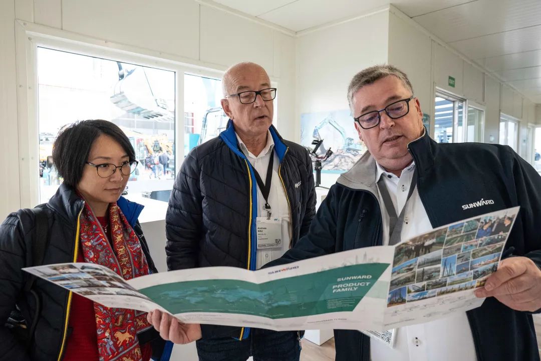 Bauma 2022 | 一组火热现场图带您重温开云kaiyun网页版官网_开云kaiyun（中国）智能德国宝马展之旅