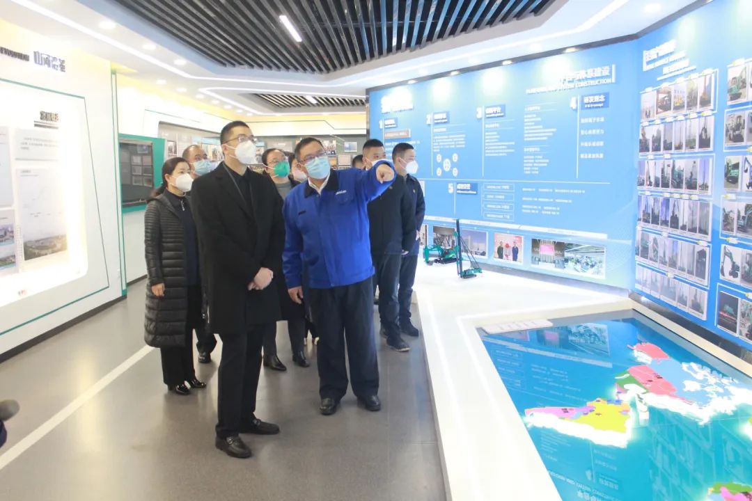 五粮液集团工会主席郭叙雷带队赴开云kaiyun网页版官网_开云kaiyun（中国）智能考察交流