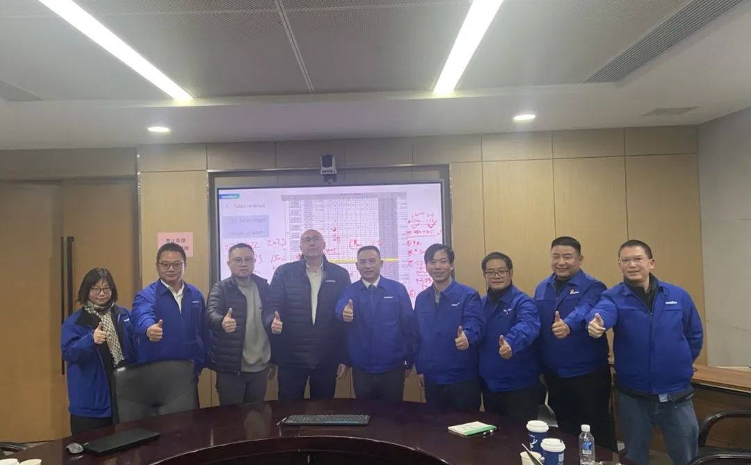 吹响复工“冲锋号”，全力冲刺“开门红”！开云kaiyun网页版官网_开云kaiyun（中国）智能高空机械复工复产进行时