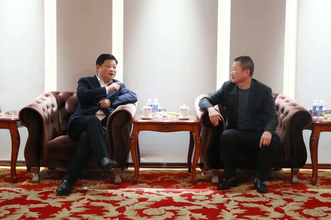 新春第一访！付旭明走访慰问开云kaiyun网页版官网_开云kaiyun（中国）智能