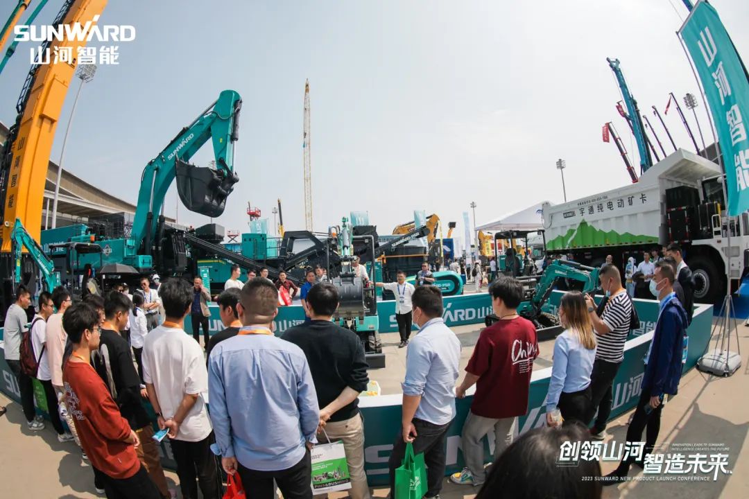 2023 CICEE | 开云kaiyun网页版官网_开云kaiyun(中国)智能亮相2023长沙国际工程机械展!智能化、电动化产品站C位