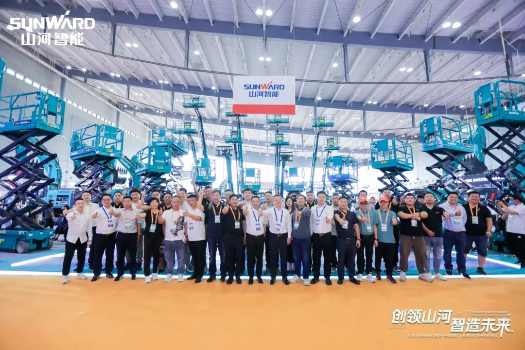 闪耀2023 CICEE！看开云kaiyun网页版官网_开云kaiyun（中国）智能“明星产品”有多“炫”
