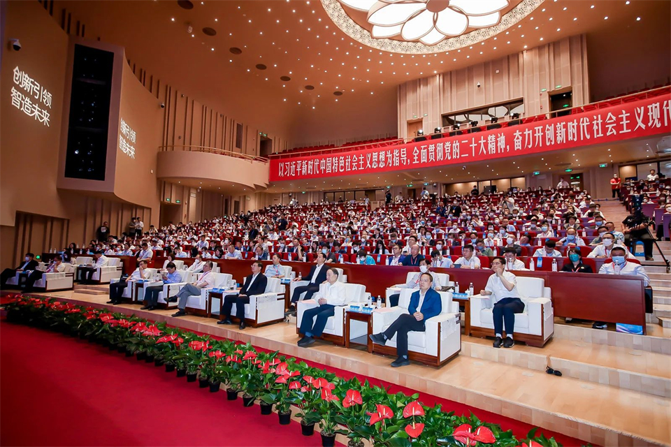 两项单冠,行业唯一!开云kaiyun网页版官网_开云kaiyun(中国)智能两款桩工产品同获制造业单项冠军