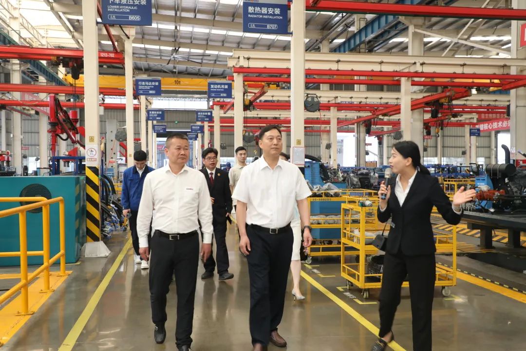长沙市人民检察院党组书记、检察长余湘文调研开云kaiyun网页版官网_开云kaiyun(中国)智能