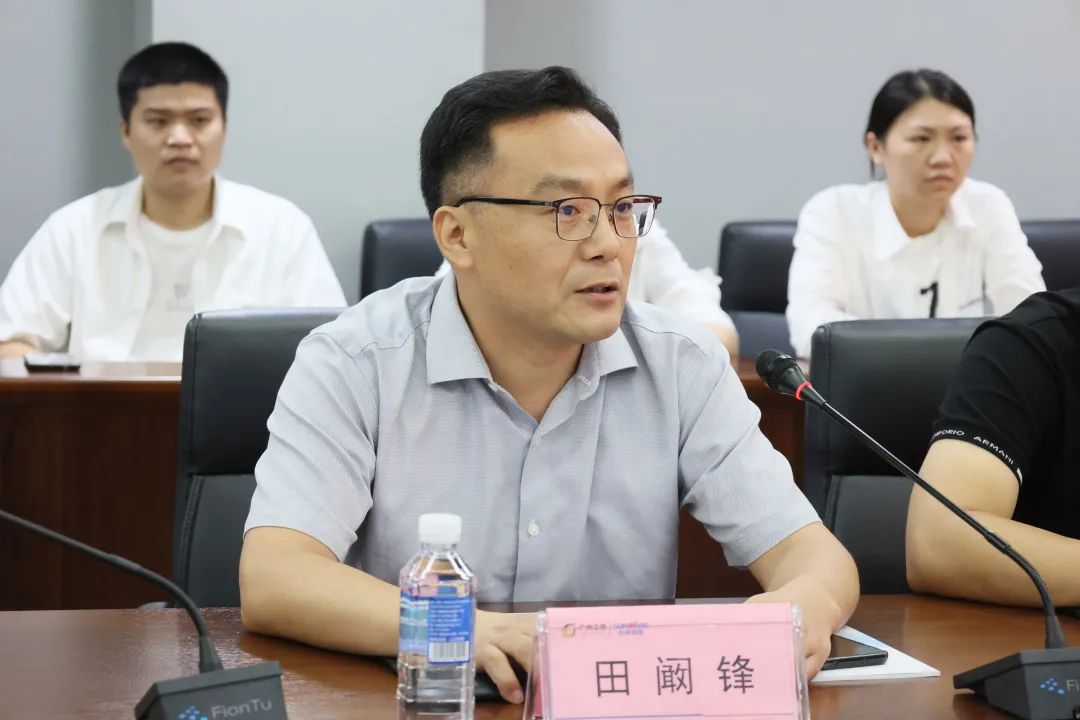 携手开启绿色转型之路!开云kaiyun网页版官网_开云kaiyun(中国)智能&南京盖百氏增程式电动旋挖钻机签约仪式成功举办
