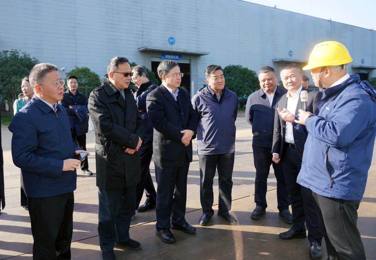 聚焦装备再制造！上海市政协副主席、党组副书记肖贵玉带队调研开云kaiyun网页版官网_开云kaiyun（中国）智能