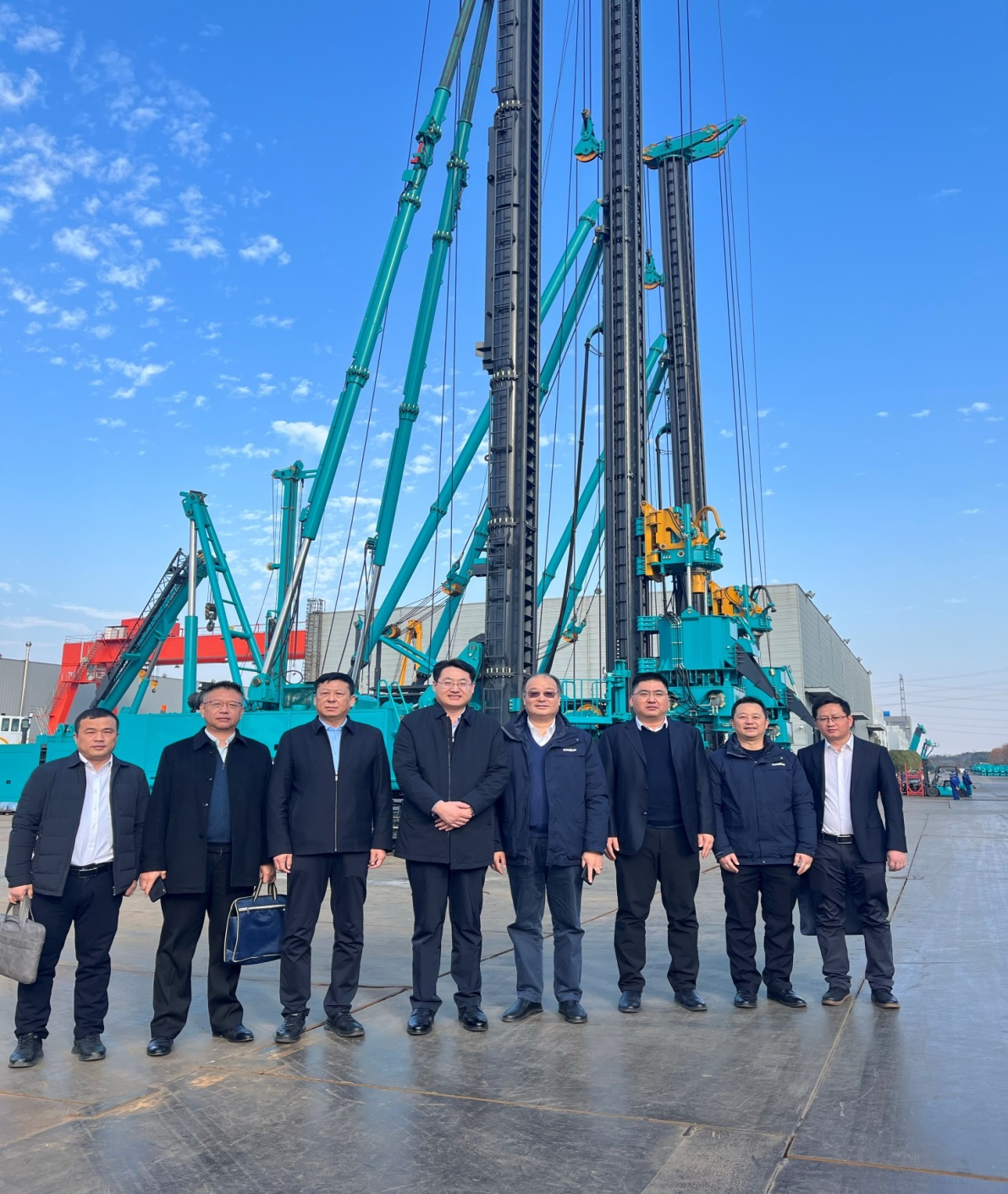 强强联合，共谋发展！开云kaiyun网页版官网_开云kaiyun（中国）智能与中铁六局路桥公司签订战略合作协议