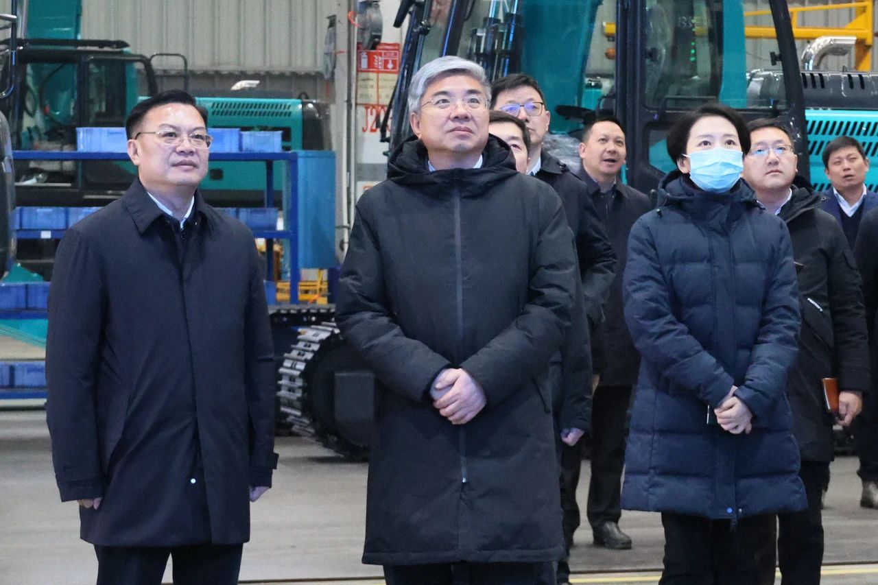 商务部部长助理唐文弘调研开云kaiyun网页版官网_开云kaiyun（中国）智能
