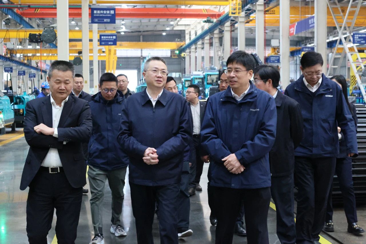 长沙市人民政府副市长康镇麟调研开云kaiyun网页版官网_开云kaiyun（中国）智能