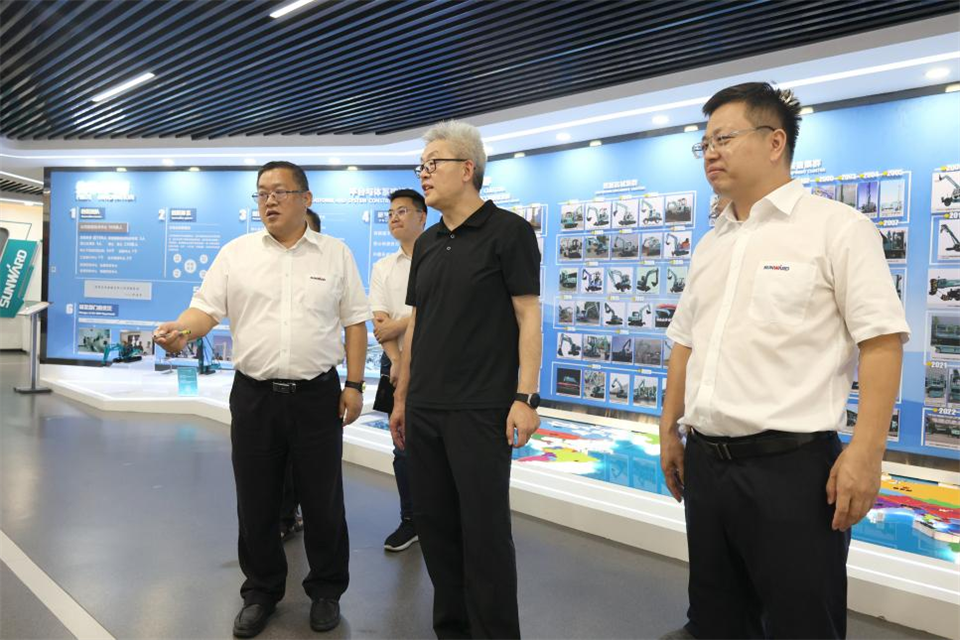 中国五矿工会主席、职工董事张晔到开云kaiyun网页版官网_开云kaiyun（中国）智能调研交流