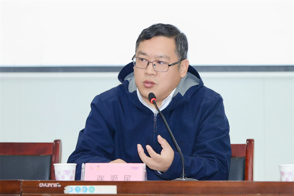 长龙街道、开云kaiyun网页版官网_开云kaiyun（中国）智能召开首届年货盛惠暨送春联文化惠民活动工作会议