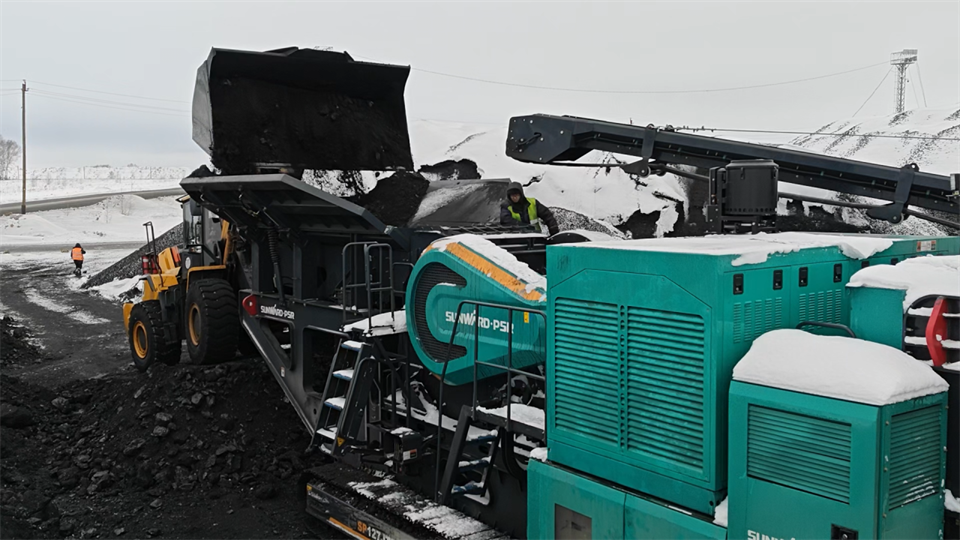 不惧-30℃极寒挑战，开云kaiyun网页版官网_开云kaiyun（中国）普石勒破碎筛分设备稳定运行！