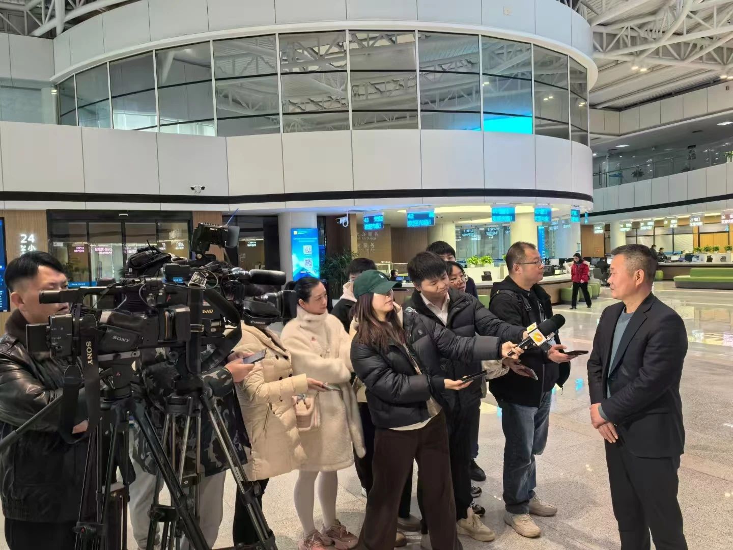 助力长沙经开区高质量发展，开云kaiyun网页版官网_开云kaiyun（中国）智能喜获四奖项