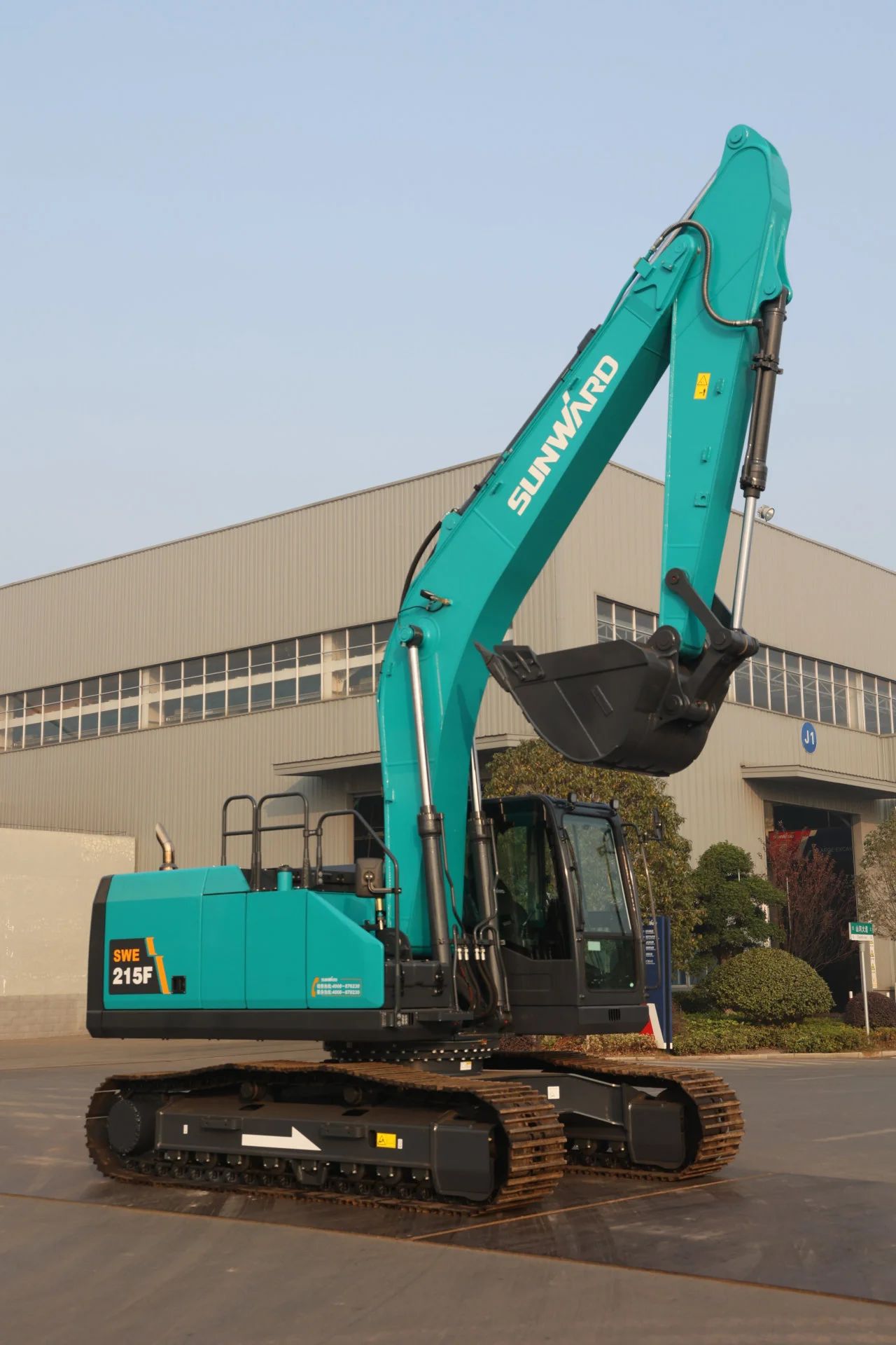 聚焦市场需求，开云kaiyun网页版官网_开云kaiyun（中国）智能三款精品工程液压挖掘机成功下线