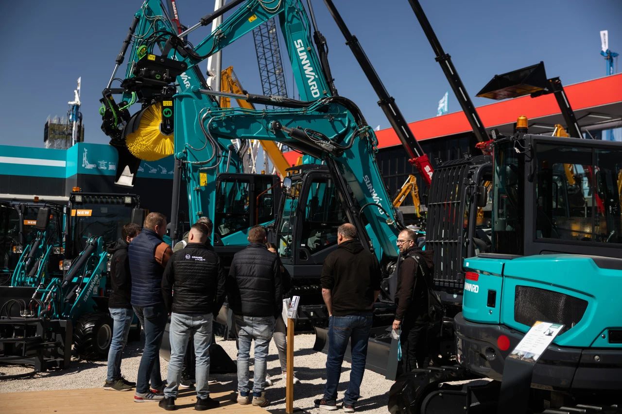 开云kaiyun网页版官网_开云kaiyun（中国）智能董事长付向东：以绿色智造与全球战略解锁中国工程机械的进阶密码