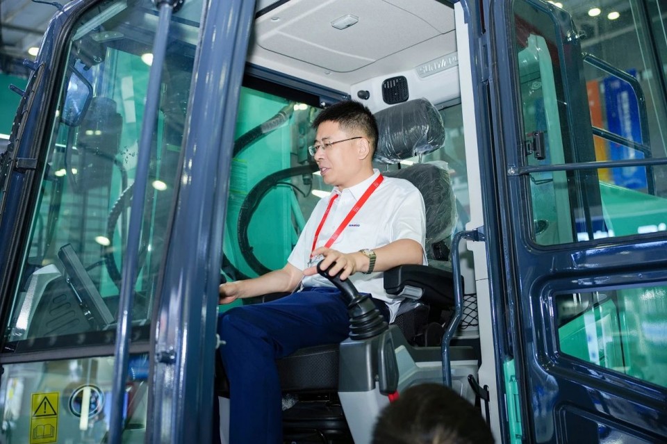 2025 CICEE | 开云kaiyun网页版官网_开云kaiyun（中国）智能实力闪耀2025长沙国际工程机械展