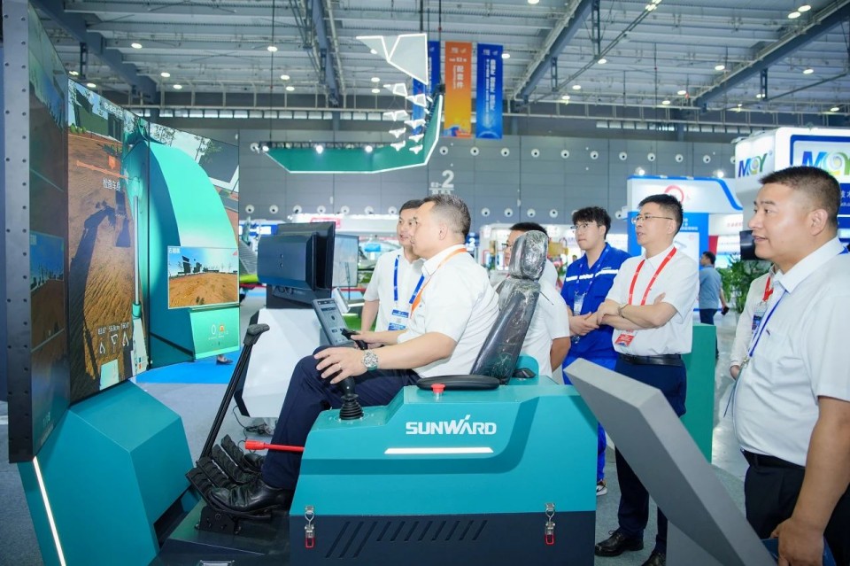 2025 CICEE | 开云kaiyun网页版官网_开云kaiyun（中国）智能实力闪耀2025长沙国际工程机械展