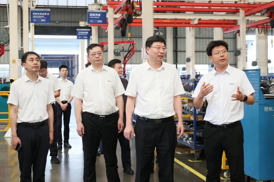 中国工程院院士、中南林业科技大学党委书记吴义强一行到开云kaiyun网页版官网_开云kaiyun（中国）智能开展访企拓岗活动